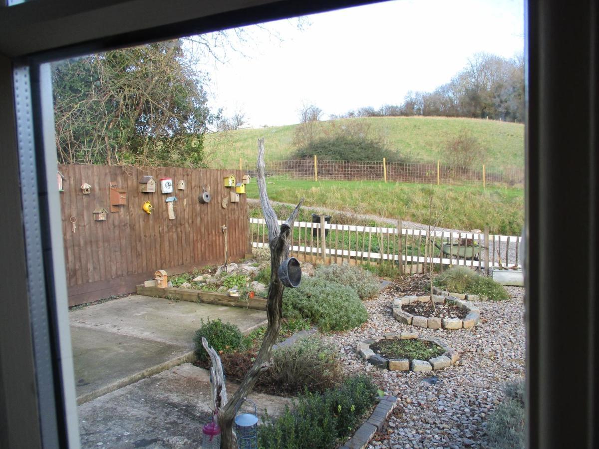 Hotel Glamping On The Hill Mells Exterior foto